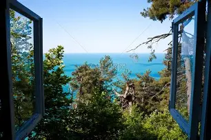 YY体育- 窗口期孟菲斯灰熊备战荷甲，防线松动细节曝光，球迷炸锅，更衣室氛围转暖