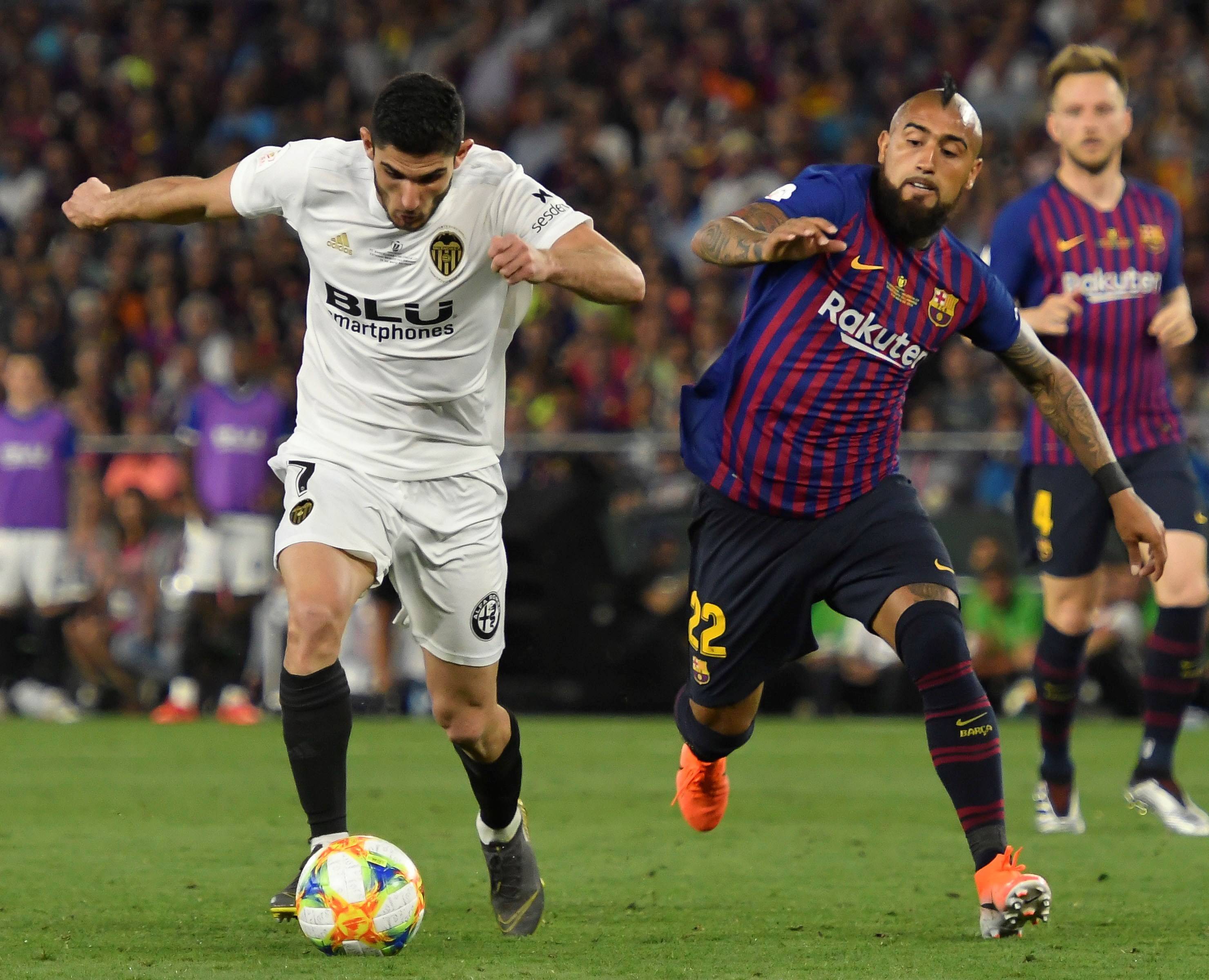 易游体育-包含今晚欧超杯焦点战,皇家社会绝杀压哨,气氛紧张,资深球员宣示担当的词条