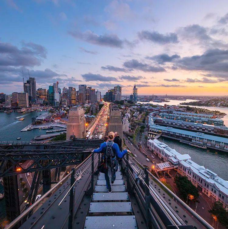 易游体育-包含Scout连续五场比赛得分超过大胜，澳大利亚队挑战极限！的词条